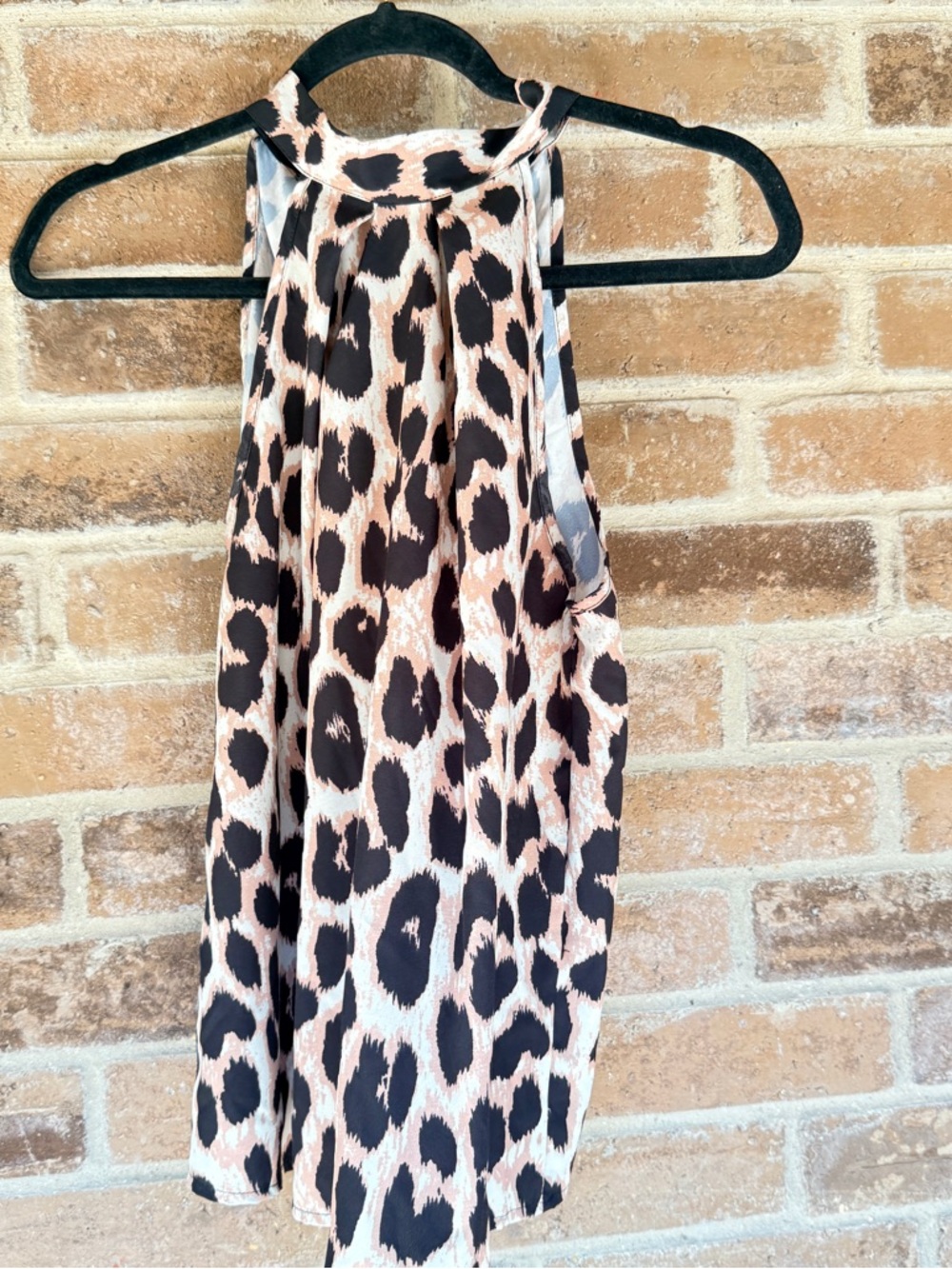 SHEIN Abstract Blue and White Top